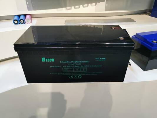 12.8V200AH Zastąpienie kwasu ołowiowego LiFePO4 Bateria 6000 razy Długa żywotność